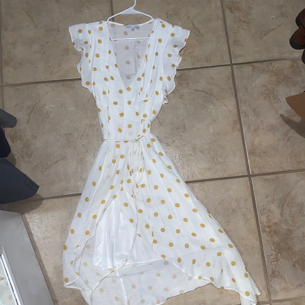 Women’s wrap around dress